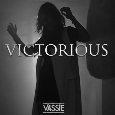 Vassie, CD titled, Victorious