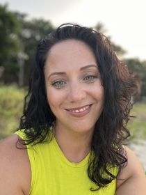 Silvia Resnik in Bagamoyo Tanzania