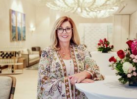 Dr Karen Parker Headshot