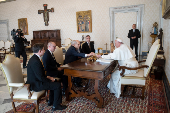 Shaking Hands with the Devil, but which one?  'Pope Francis" makes a deal with Mormon 'Prophet' Russell Nelson March 10, 2019, Vatican City