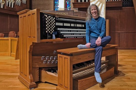 Featuring Interview Guest, Trailblazing Psychologist, Musician, Diplomate Quantitative EEG Neuroscientist, Dr. Barbara Minton;